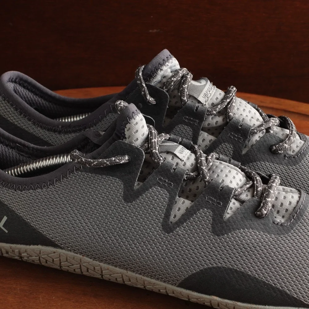 Merrell Barefoot Sneakers WMS SZ 9 Gray Vapor Glove 5 Outdoor Trail Running Shoe
